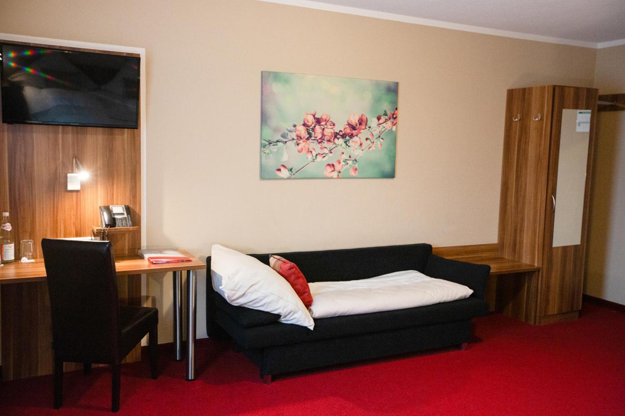 Auwald Hotel Ingolstadt Bagian luar foto