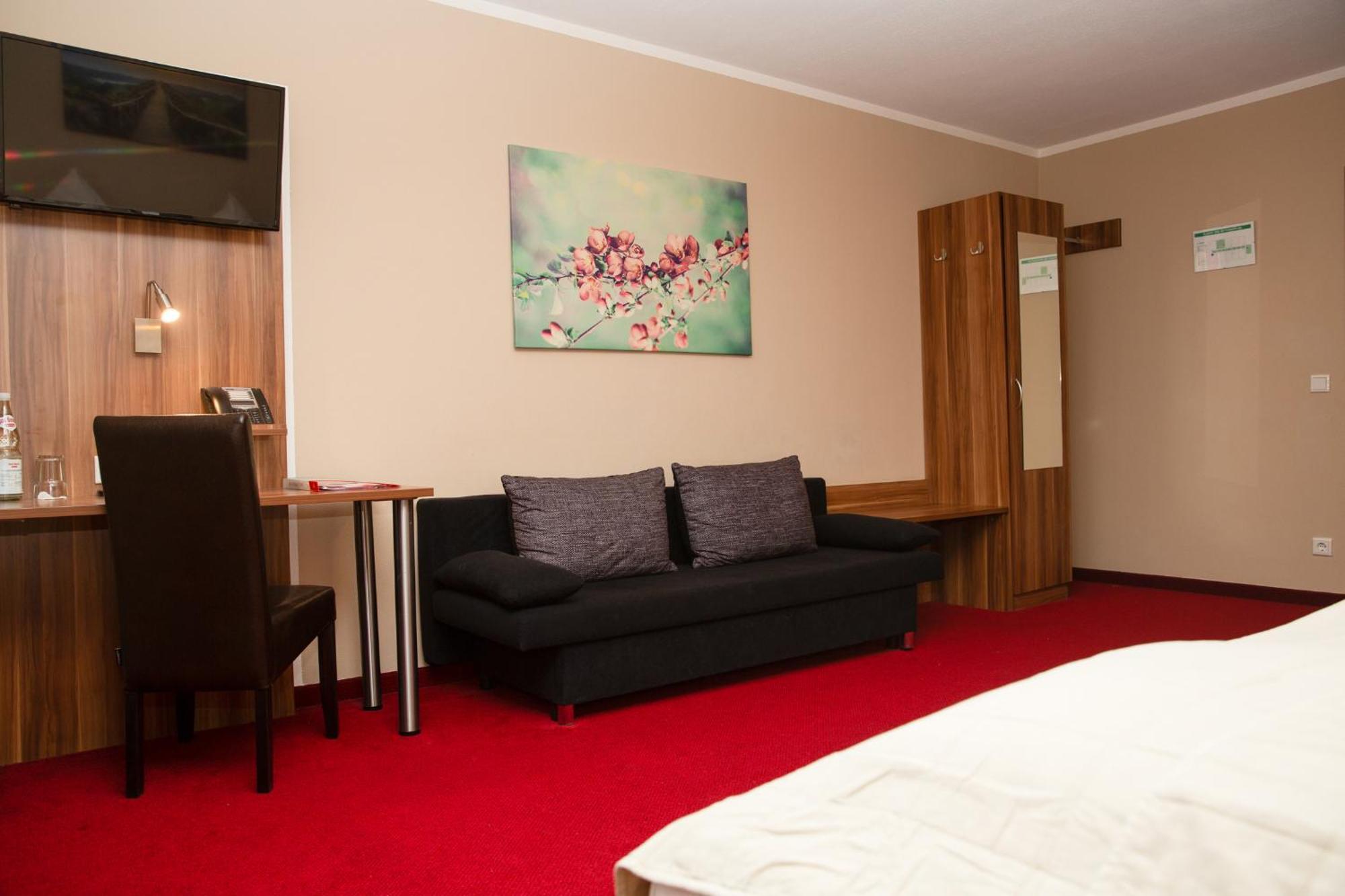 Auwald Hotel Ingolstadt Bagian luar foto