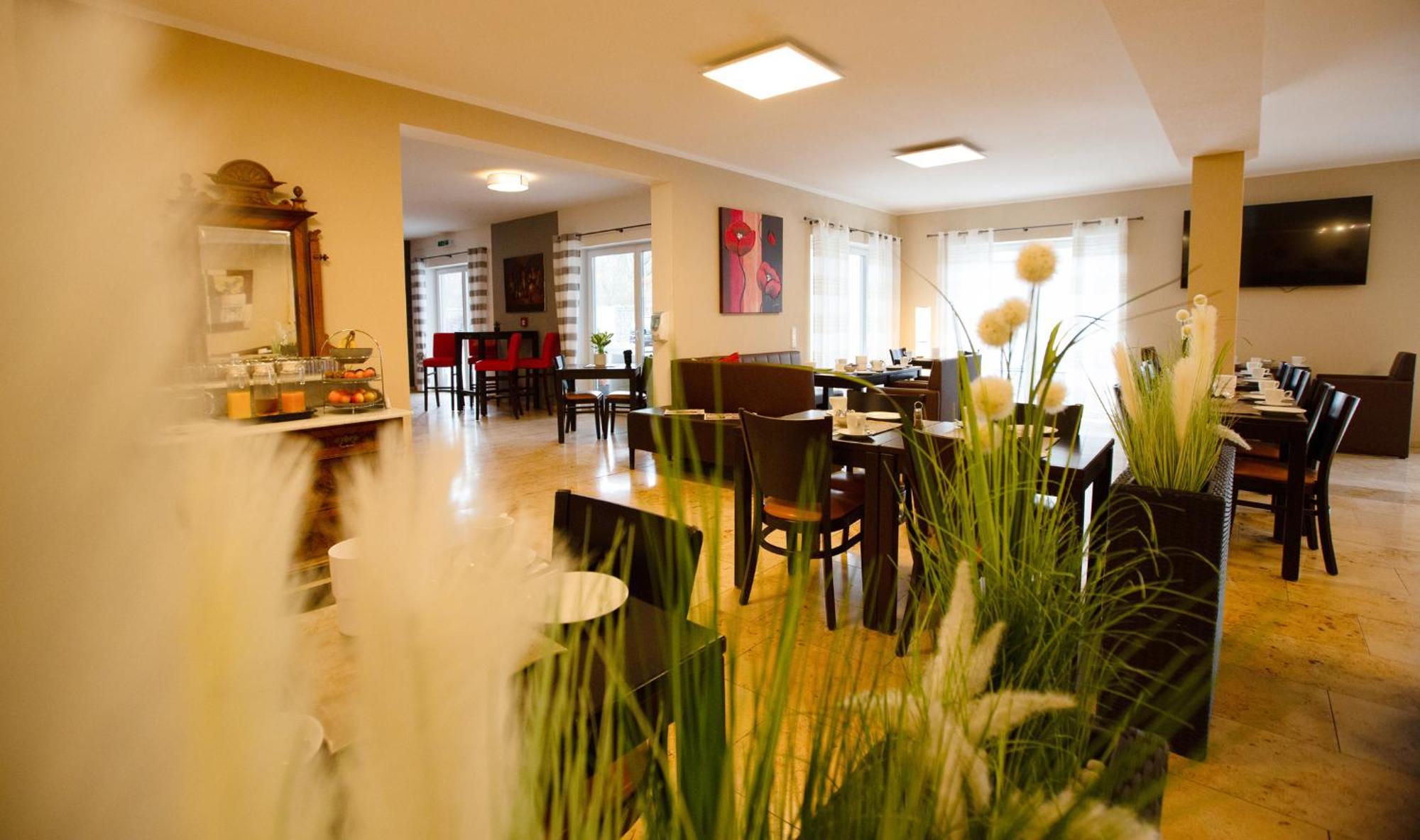 Auwald Hotel Ingolstadt Bagian luar foto
