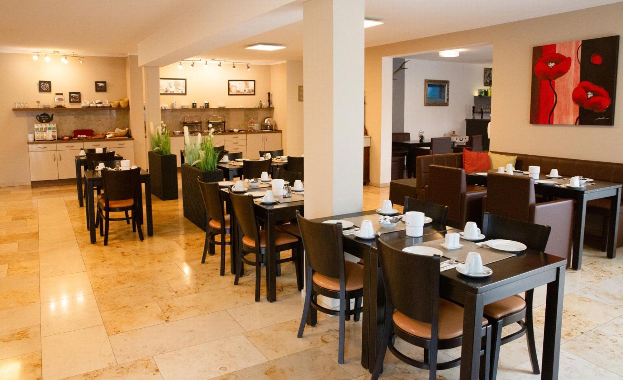 Auwald Hotel Ingolstadt Bagian luar foto