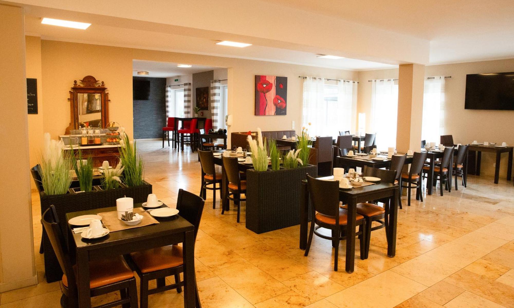 Auwald Hotel Ingolstadt Bagian luar foto