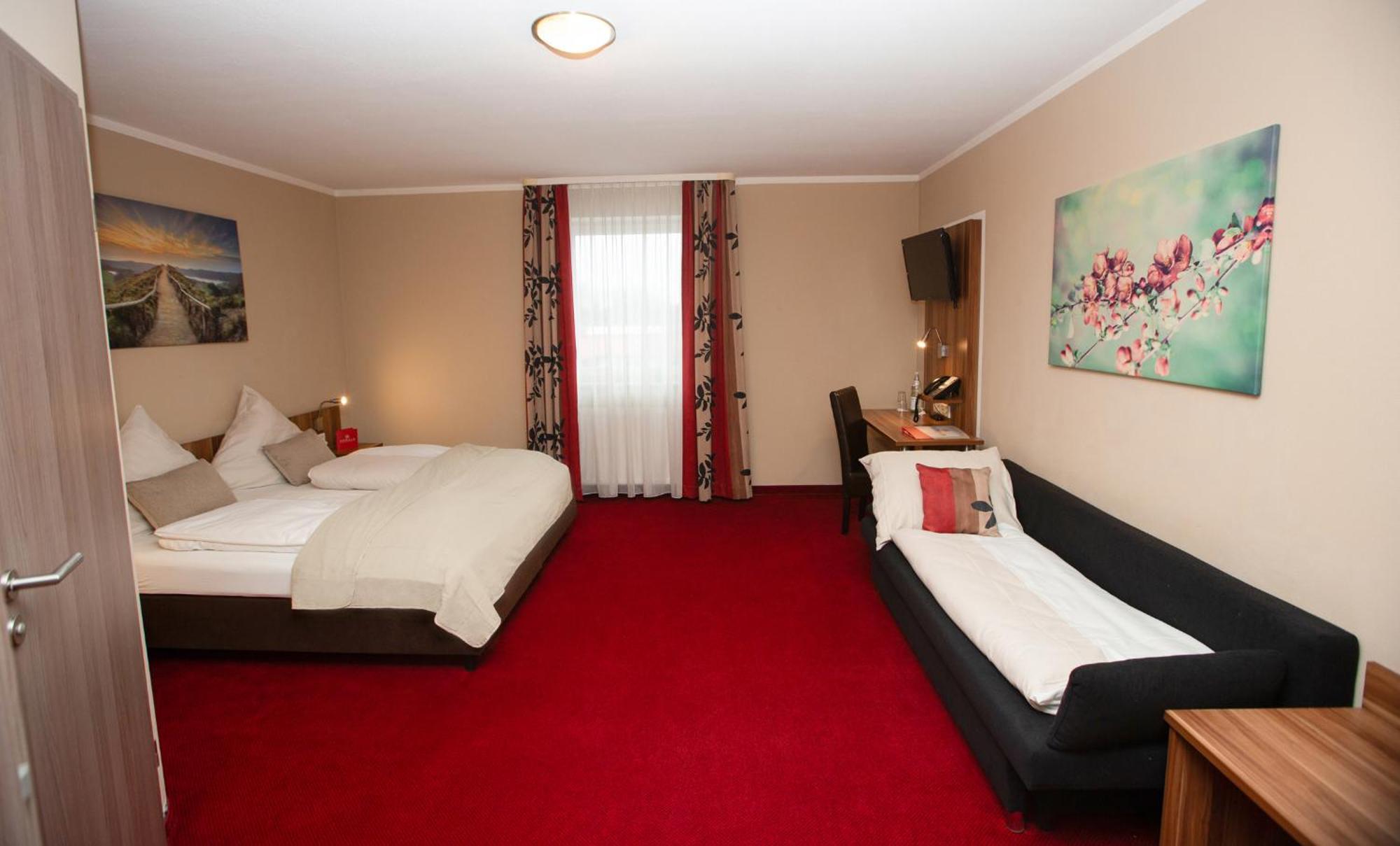 Auwald Hotel Ingolstadt Bagian luar foto