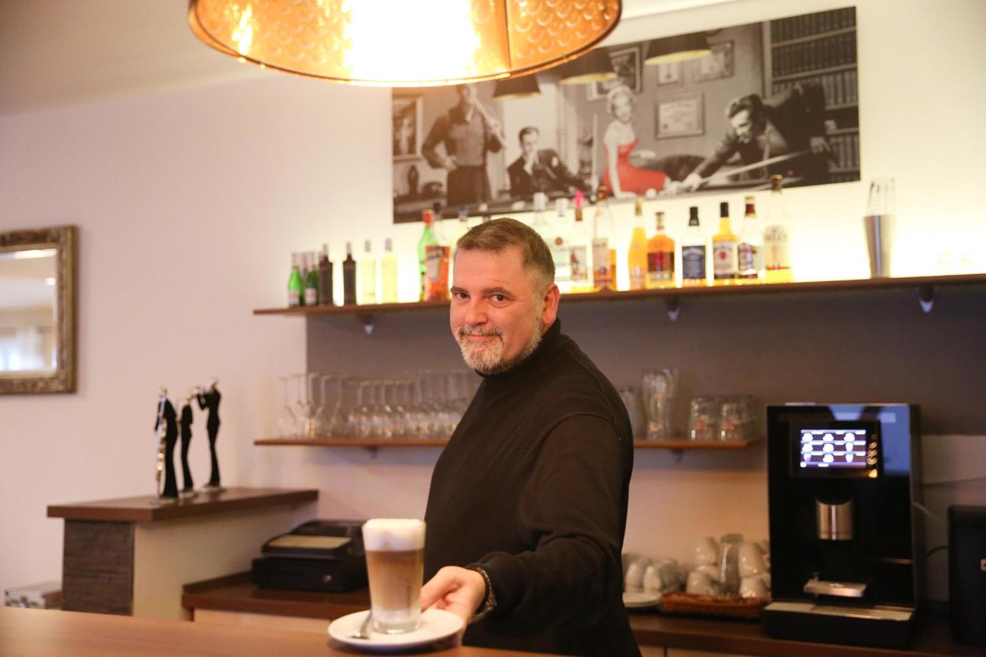 Auwald Hotel Ingolstadt Bagian luar foto